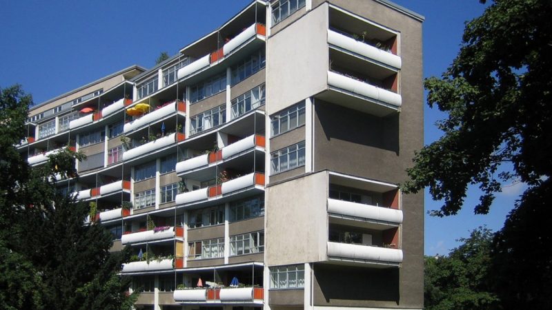 Berlin, Hansaviertel, Wohnhaus, Architekt: Walter Gropius, 1957 (Bild: Manfred Brückels, CC BY-SA 3.0, 2005)