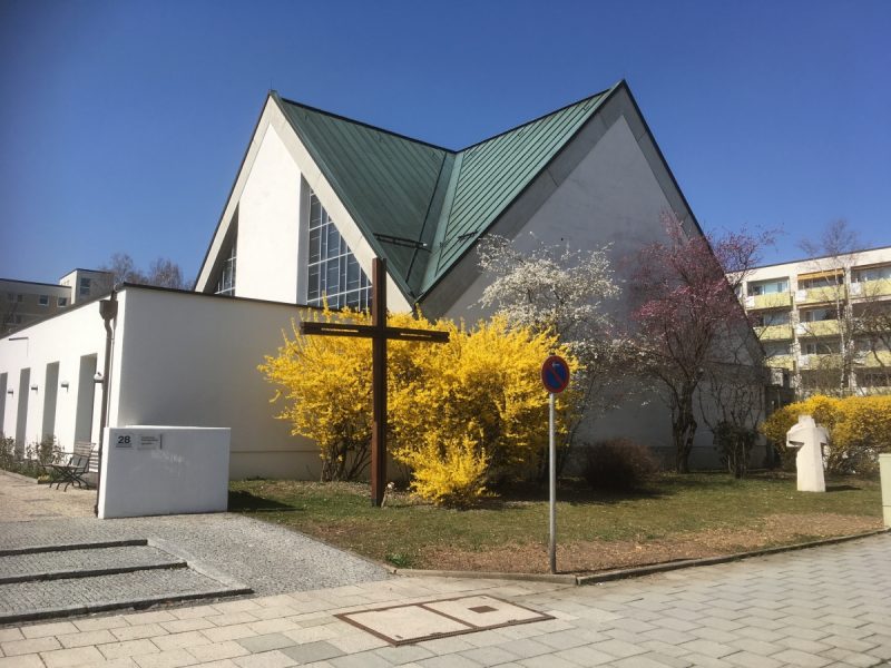 Germering, Dietrich-Bonhoeffer-Kirche
